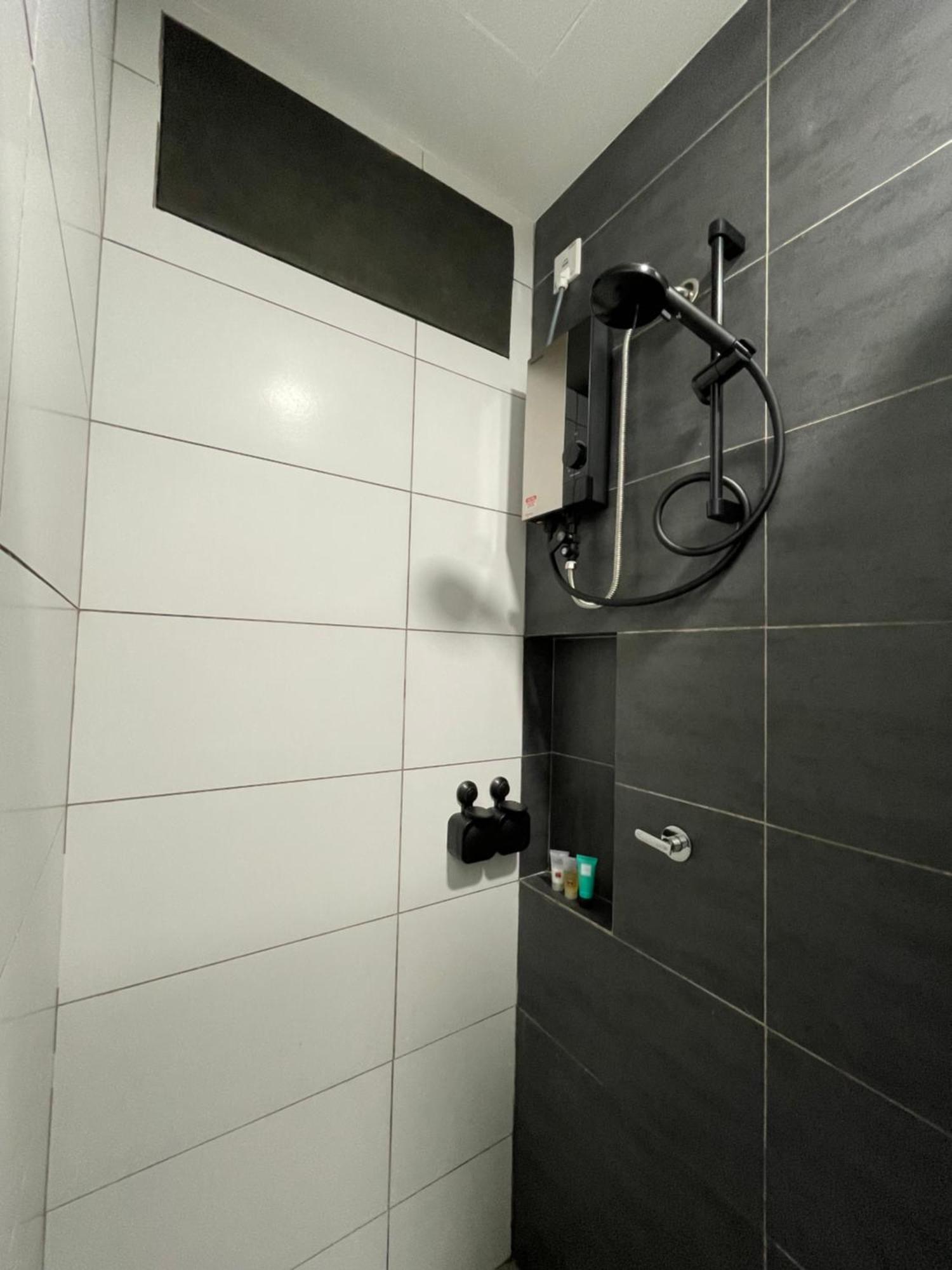 Jugi Suite @ Horizon Sepang Klia Exterior foto